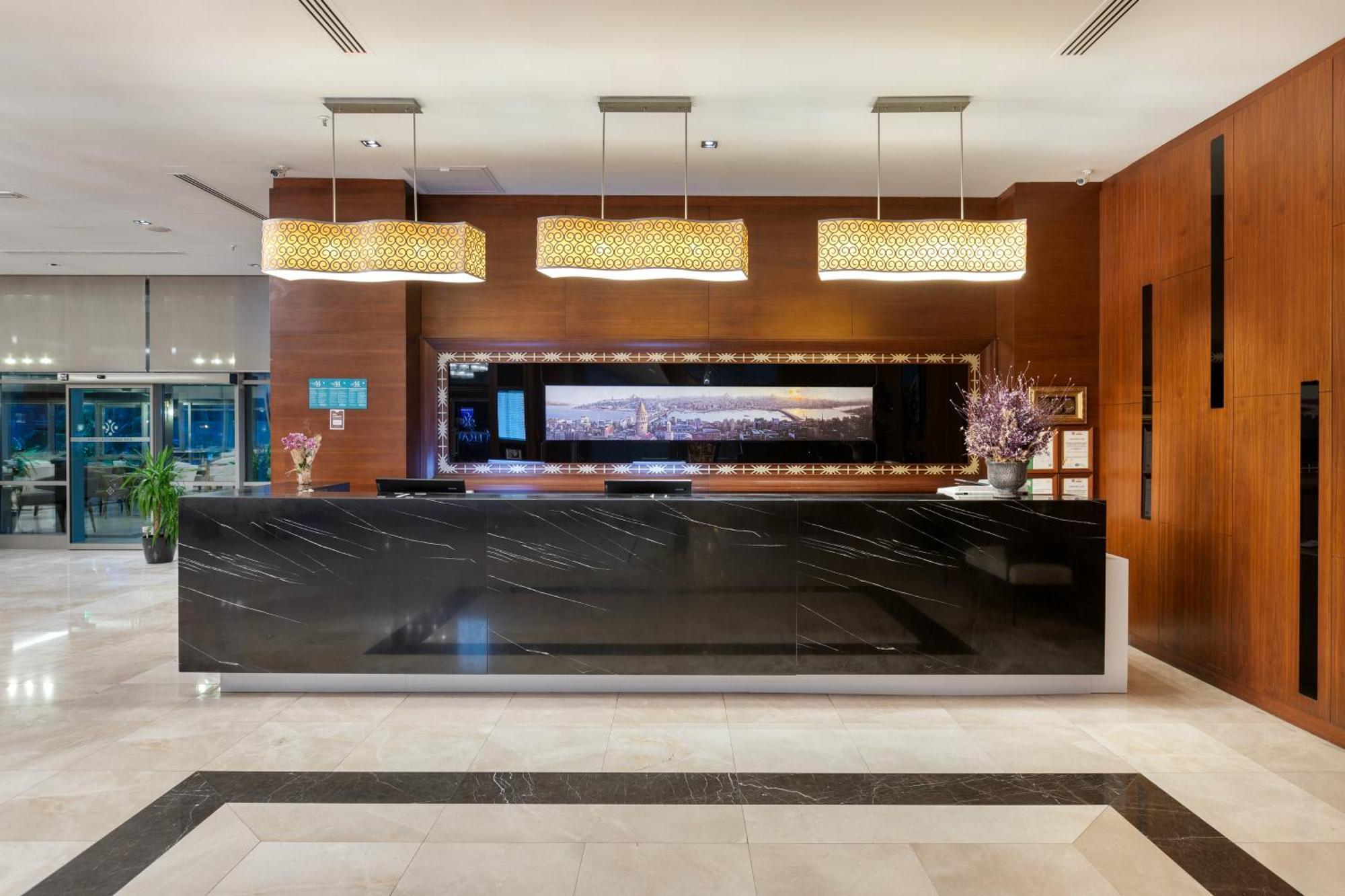 Miracle Istanbul Asia Airport Hotel & Spa Istambul Exterior foto